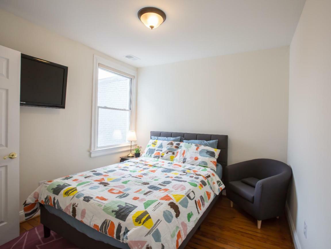 3-Min Walk To Petworth Metro Station ;10 Mins To Convention Center: Private Cozy And Quiet Bedroom And Bathroom Washington Bagian luar foto